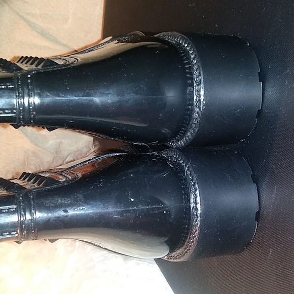 Women's FAB Waterproof DAV, Valentino Look, Rainboot from Saks Size:37/US:7. - Picture 6 of 8